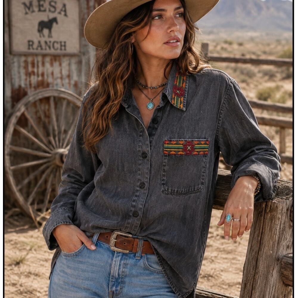 Vintage Pendleton Knockabouts Denim Shirt Southwestern Aztec Trim Western OS